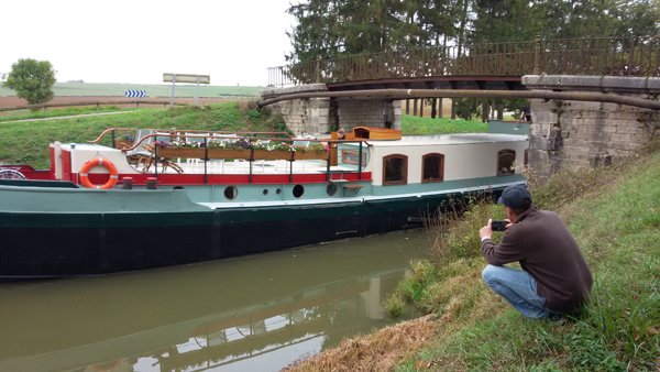 Large Barge Cruising in France...The Understated Luxury of Floating Aboard a Piece of French History 4 Pappillon Person 4539600