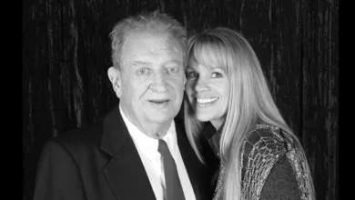 Living with Rodney Dangerfield 17 Rodney 1 1170