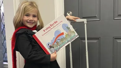 MILA BOOKSIT: Irving Berlin, the Immigrant Boy Who Made America Sing 14 Booksit Berlin 1220 1170x596 2020