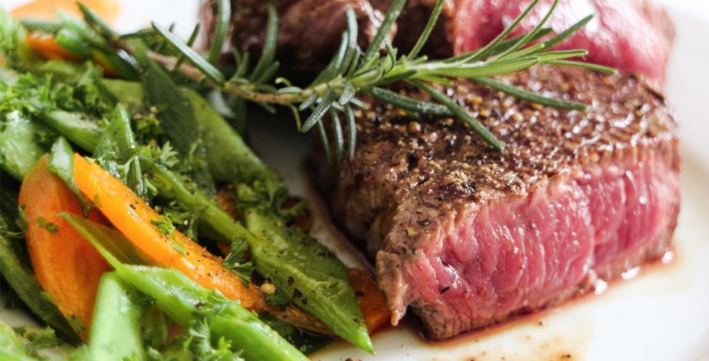 Five Tips to Serve the Perfect Steak Dinner