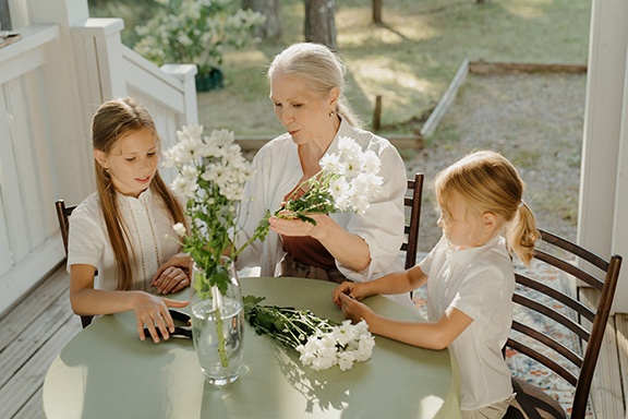 Teaching Grandkids About Kindness 2 pexels cottonbro 5960687 E 1c