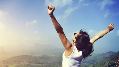 Don't Let Fear Hold You Back from a Happy Life 8 Free Yourself from Fear for a Happier Life