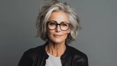 Fashion Eyewear Trends for 50+ 16 Johns 0124 780x470 1