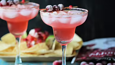 The Rebecka Cranberry Margarita 8 Evans margarita 0924 780x470 1
