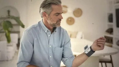 How to Get Accurate BP Readings with a Wrist Blood Pressure Monitor 2 Man in his 60s using wrist blood pressure monitor at home for accurate BP readings