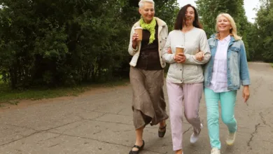 Making Friends in Retirement 1 Making Friends in Retirement: Why Your Best Friendships May Still Be Ahead