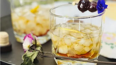 Whiskey Rocks with Cherries 1 Evans cocktail 0525 780x470 1
